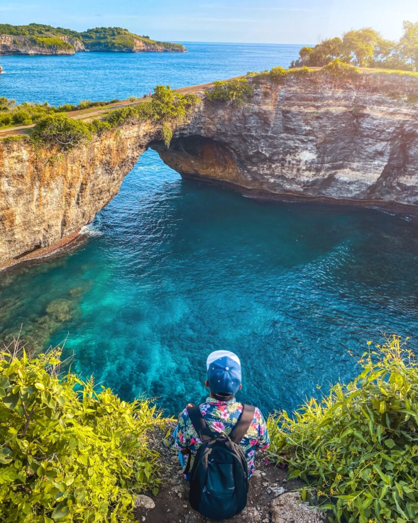 Broken Beach nusa penida tours- semut bali tours